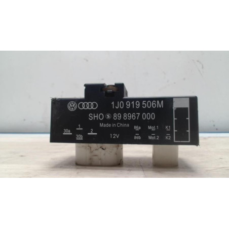 Relais de prechauffage VOLKSWAGEN POLO 5 PHASE 1 d’occasion