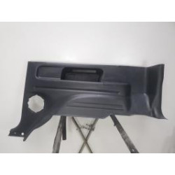 Garniture laterale arriere droite SUZUKI GRAND VITARA 1 d’occasion