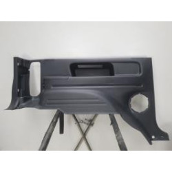 Garniture laterale arriere gauche SUZUKI GRAND VITARA 1 d’occasion