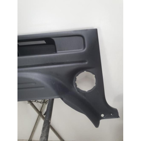 Garniture laterale arriere gauche SUZUKI GRAND VITARA 1 d’occasion