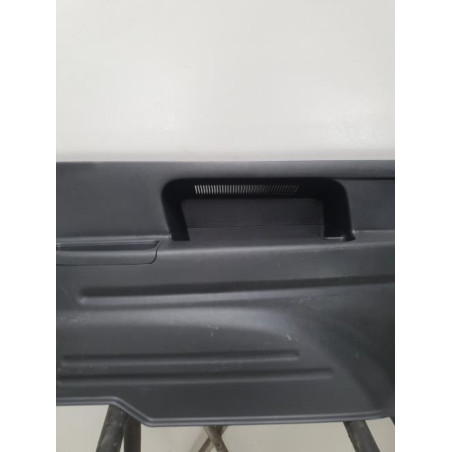 Garniture laterale arriere gauche SUZUKI GRAND VITARA 1 d’occasion