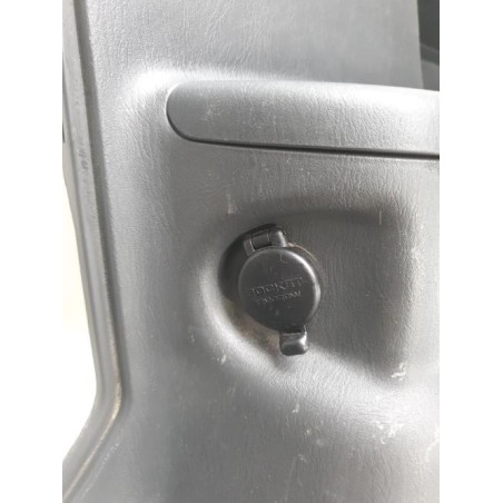 Garniture laterale arriere gauche SUZUKI GRAND VITARA 1 d’occasion