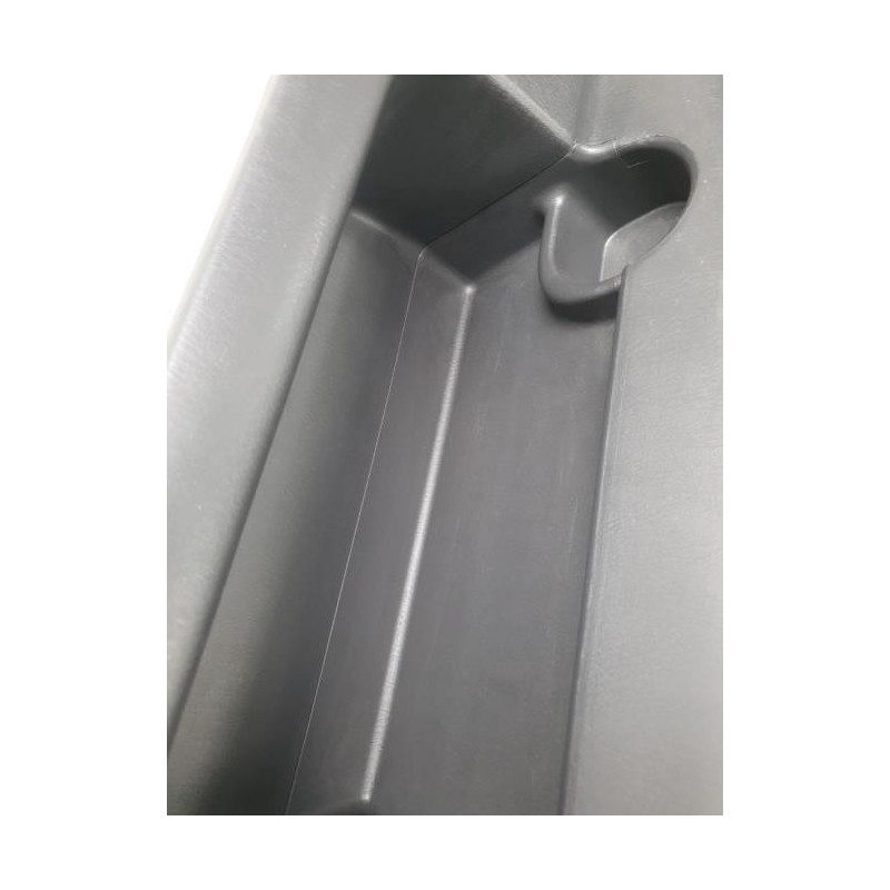 Garniture laterale arriere gauche SUZUKI GRAND VITARA 1 d’occasion