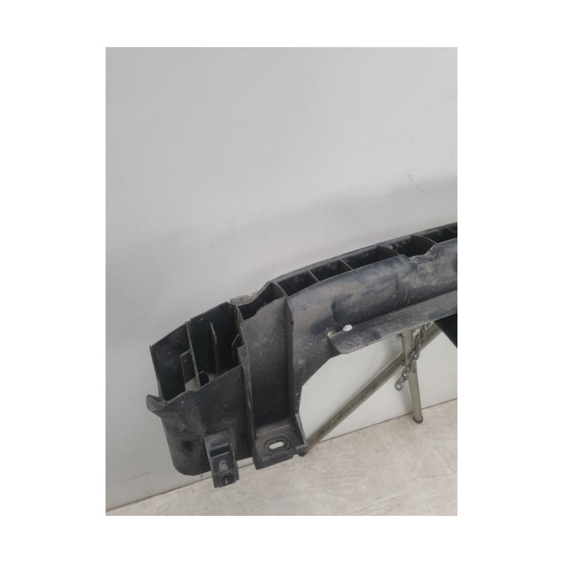 Renfort pare choc arriere (traverse) RENAULT CLIO 4 PHASE 1 BREAK d’occasion