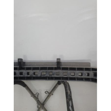 Renfort pare choc arriere (traverse) RENAULT CLIO 4 PHASE 1 BREAK d’occasion