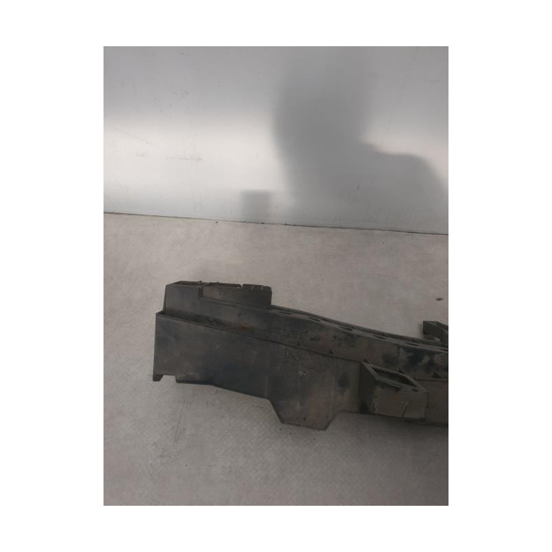 Renfort pare choc arriere (traverse) RENAULT CLIO 4 PHASE 1 d’occasion
