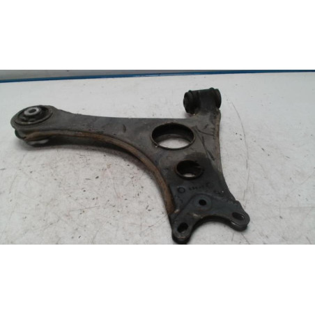Triangle avant droit MERCEDES CLASSE A 168 PHASE 2 d’occasion
