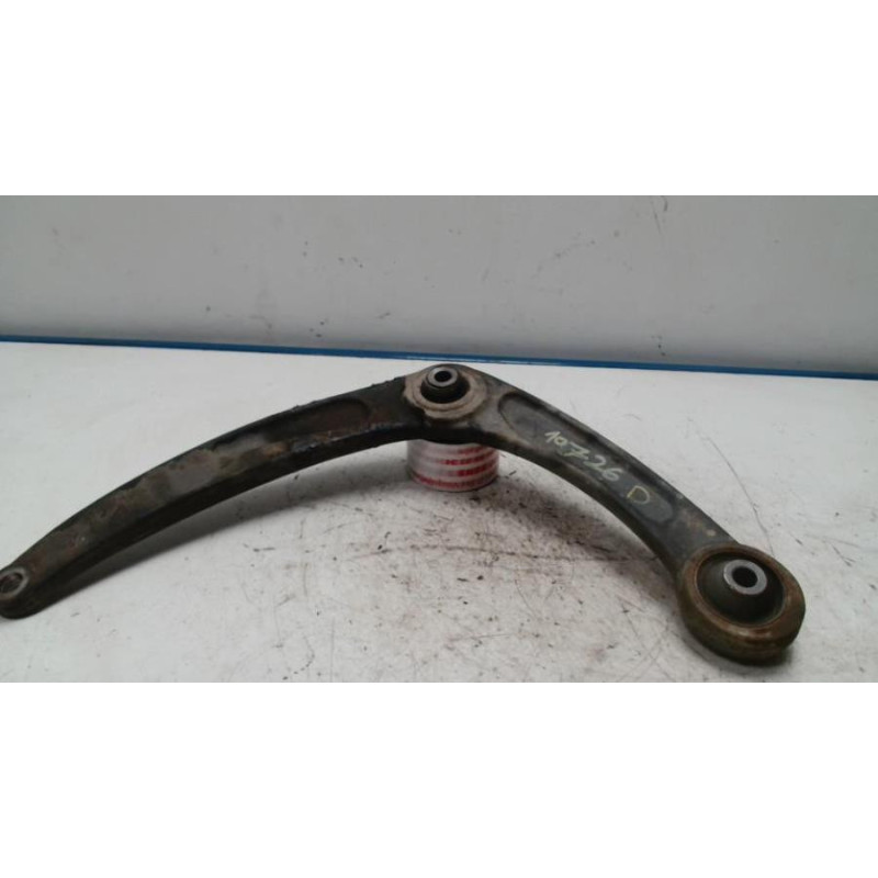 Triangle avant droit PEUGEOT 307 PHASE 1 d’occasion