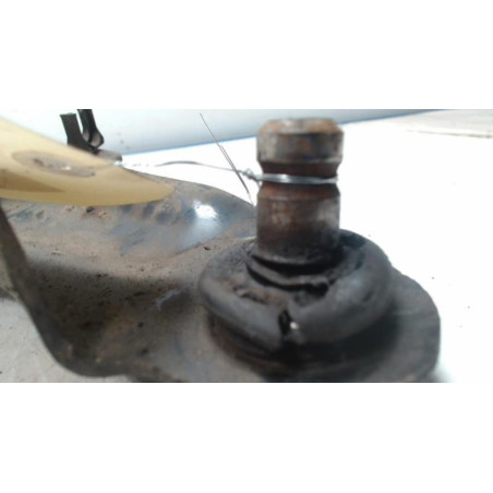 Triangle avant droit RENAULT MEGANE 2 PHASE 2 d’occasion