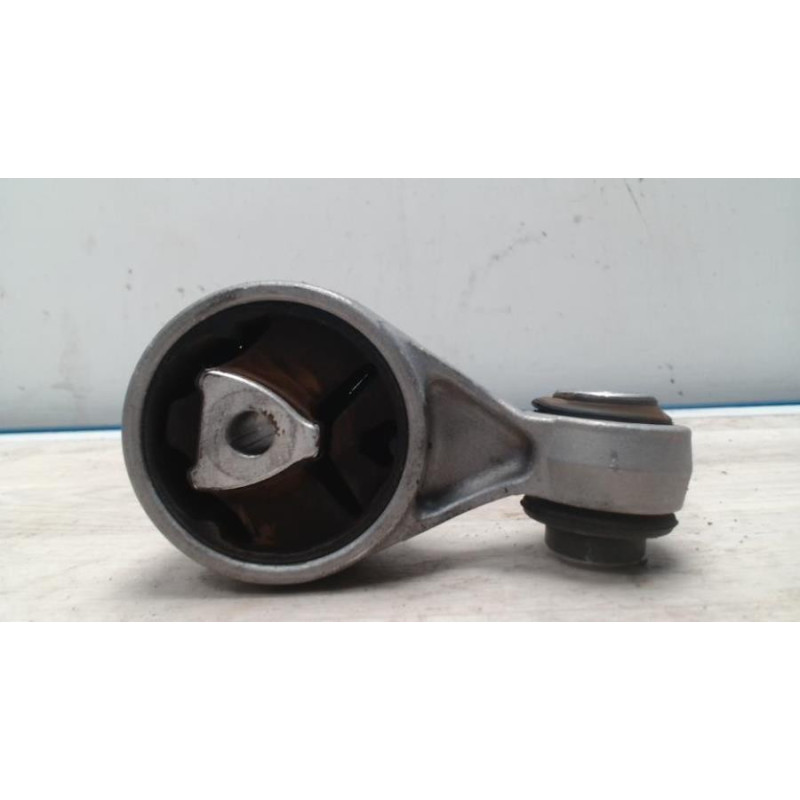 Support moteur RENAULT SCENIC 2 PHASE 2 d’occasion