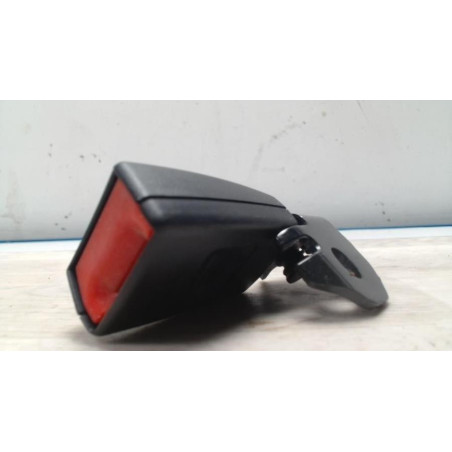 Attache ceinture arriere droit OPEL CORSA D PHASE 1 d’occasion