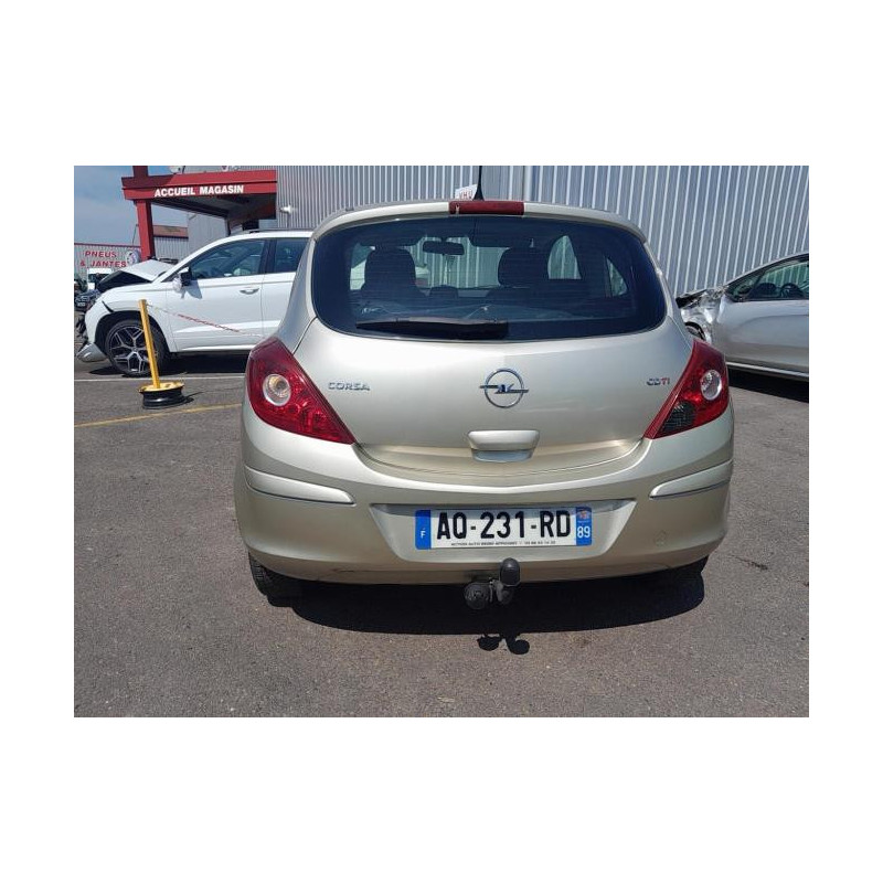 Pommeau de vitesses OPEL CORSA D PHASE 1 d’occasion