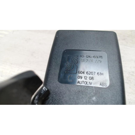 Attache ceinture arriere droit OPEL CORSA D PHASE 1 d’occasion