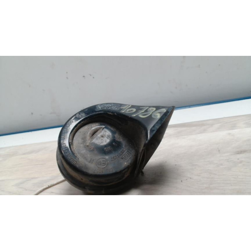 Avertisseur/Klaxon RENAULT CLIO 2 PHASE 2 d’occasion
