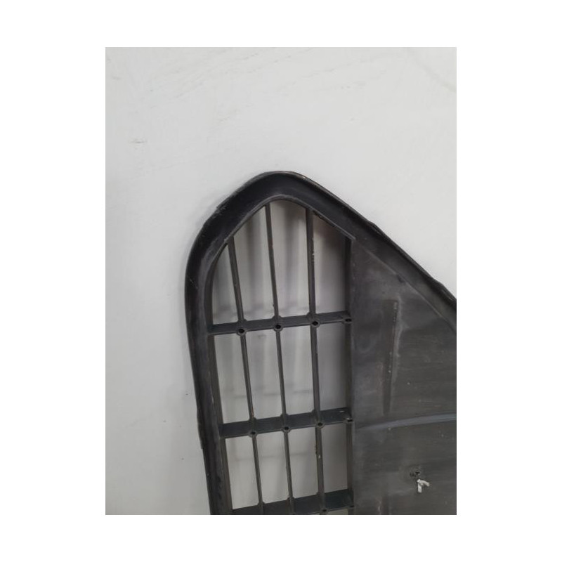 Grille de pare choc FORD FOCUS 2 PHASE 2 d’occasion