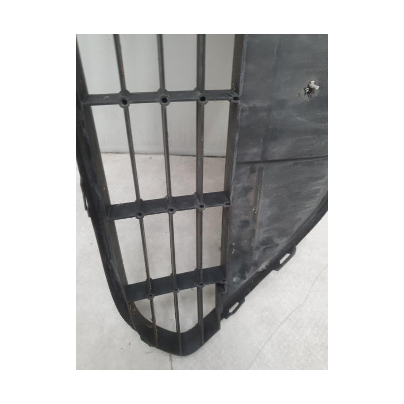 Grille de pare choc FORD FOCUS 2 PHASE 2 d’occasion
