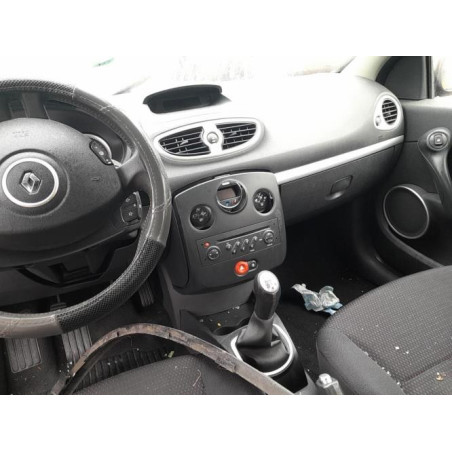 Divers RENAULT CLIO 3 PHASE 1 d’occasion
