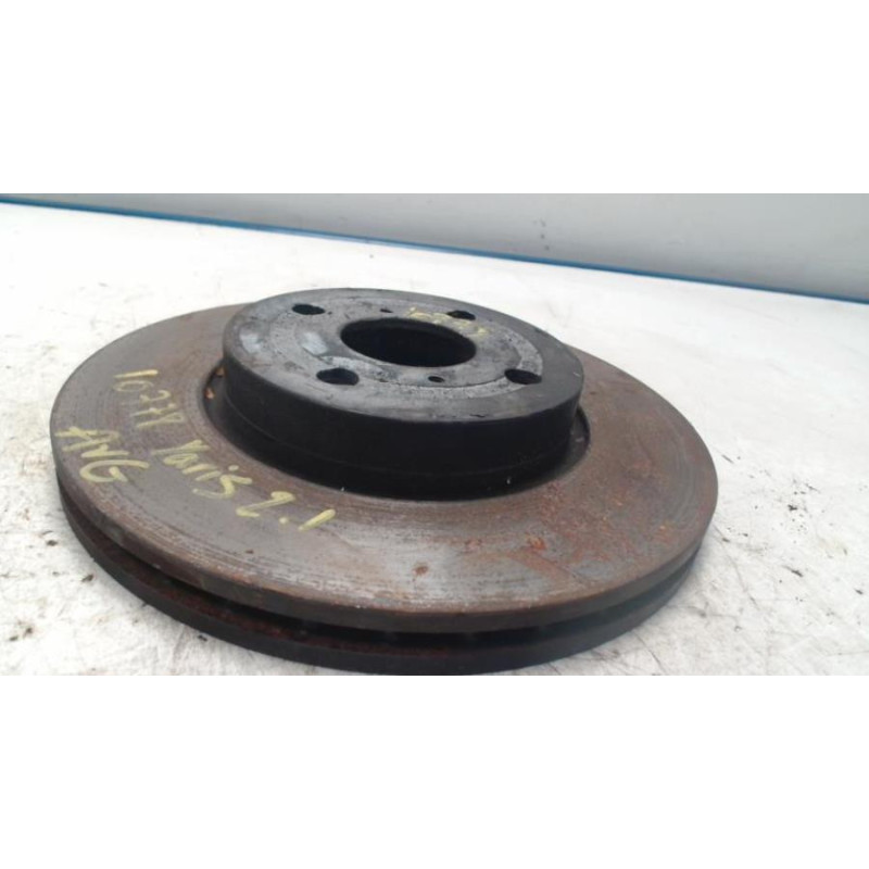 Disque avant gauche (freinage) TOYOTA YARIS 2 PHASE 1 d’occasion