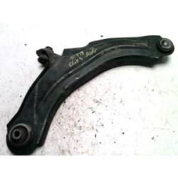 Triangle avant gauche RENAULT CLIO 4 PHASE 1 BREAK d’occasion