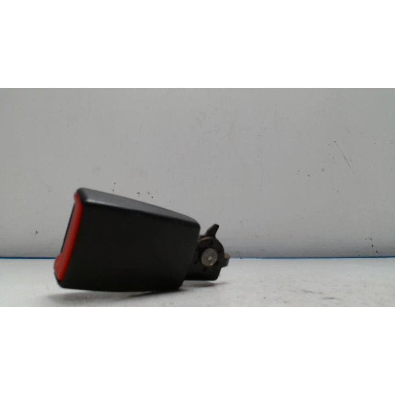 Attache ceinture arriere droit FIAT PUNTO EVO 3 d’occasion