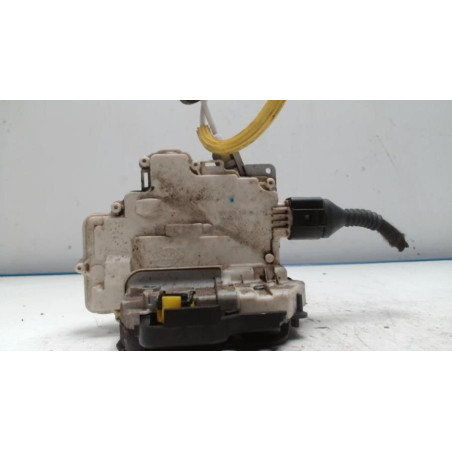 Serrure arriere droit AUDI A4 2 PHASE 2 d’occasion