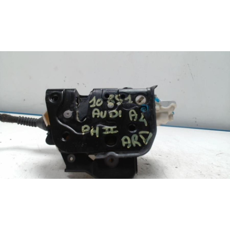 Serrure arriere droit AUDI A4 2 PHASE 2 d’occasion