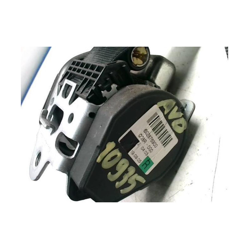 Ceinture avant droit MERCEDES CLASSE A 169 PHASE 1 d’occasion