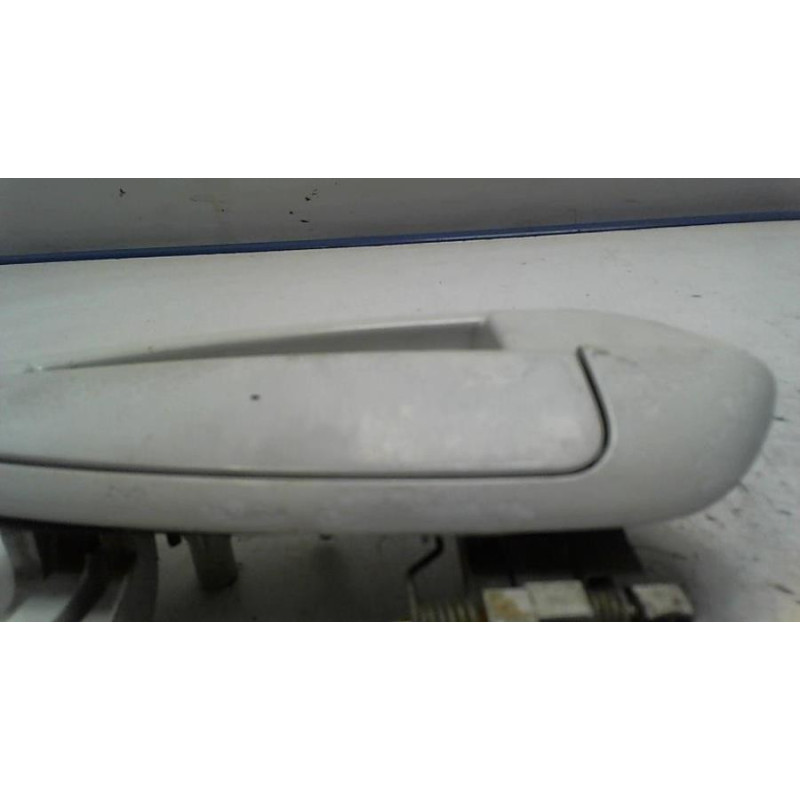 Poignee porte arriere droit FIAT PUNTO EVO 3 d’occasion