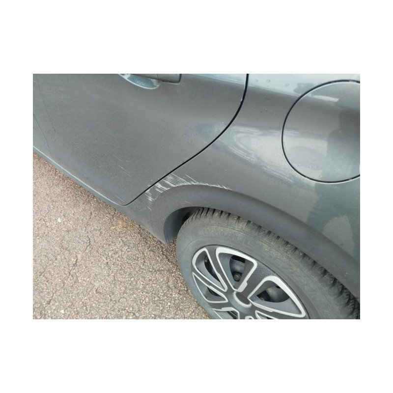 Facade autoradio PEUGEOT 208 1 PHASE 1 d’occasion