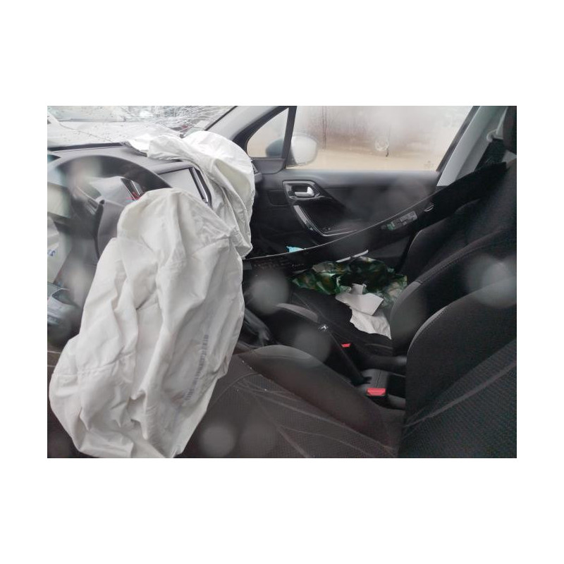 Facade autoradio PEUGEOT 208 1 PHASE 1 d’occasion