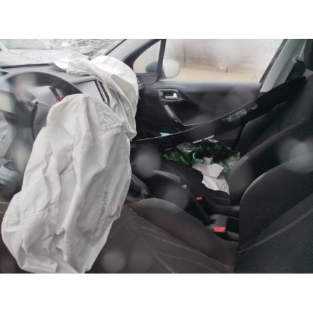 Facade autoradio PEUGEOT 208 1 PHASE 1 d’occasion