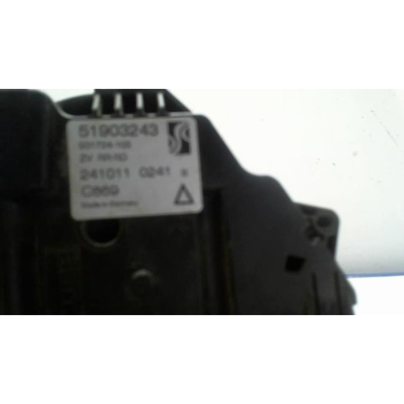 Serrure arriere droit FIAT PUNTO EVO 3 d’occasion