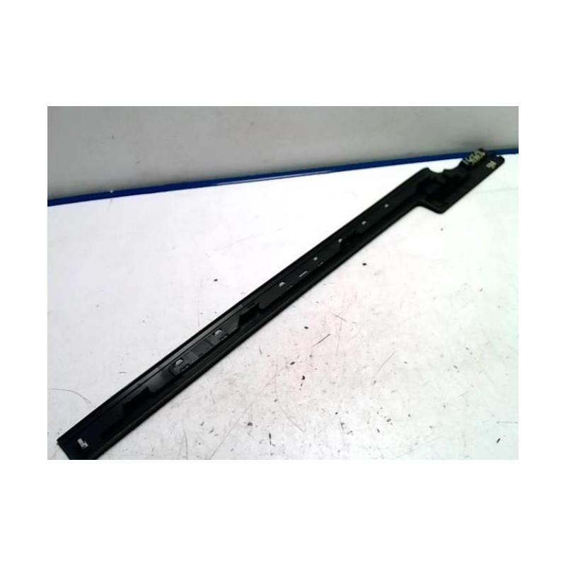 Marche pieds MERCEDES CLASSE A 169 PHASE 1 d’occasion