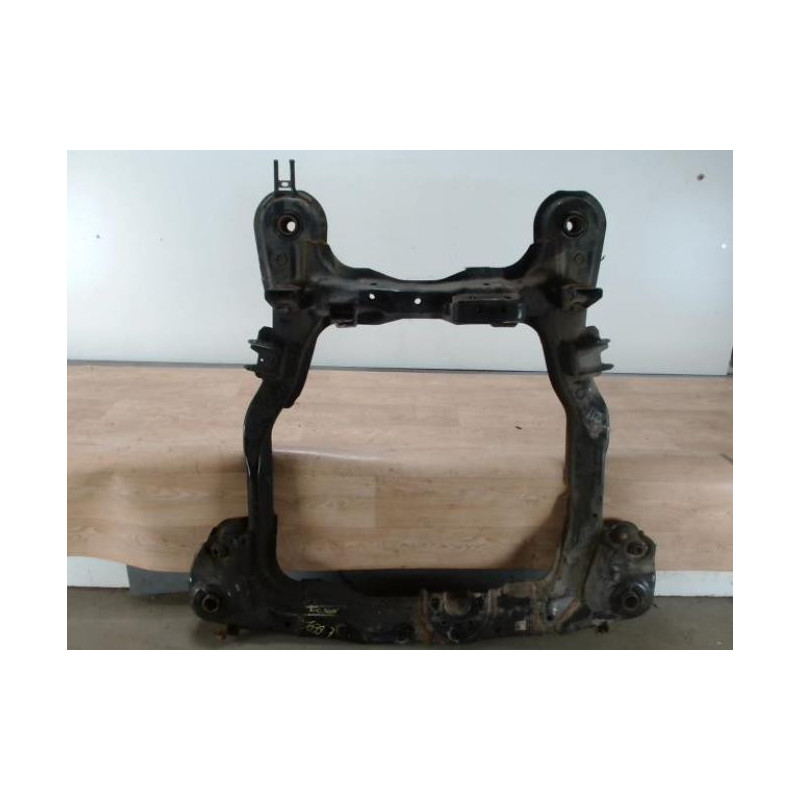 Berceau avant HYUNDAI TUCSON 1 d’occasion