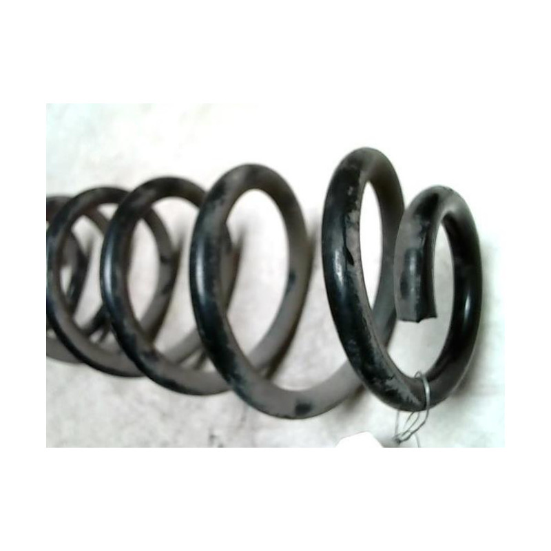 Ressort de suspension arriere droit RENAULT SCENIC 3 PHASE 1 d’occasion