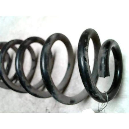 Ressort de suspension arriere droit RENAULT SCENIC 3 PHASE 1 d’occasion