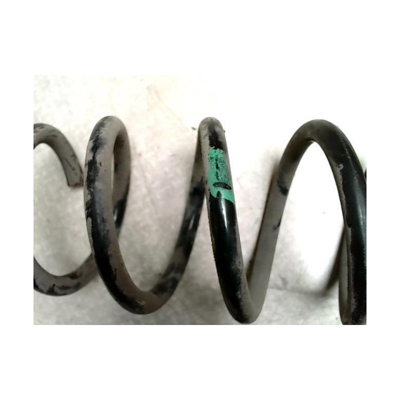 Ressort de suspension arriere droit RENAULT SCENIC 3 PHASE 1 d’occasion