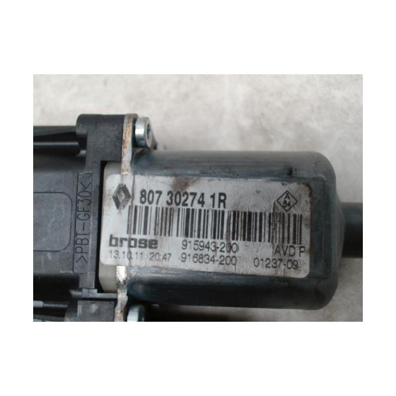 Moteur leve vitre avant droit RENAULT SCENIC 3 PHASE 1 d’occasion
