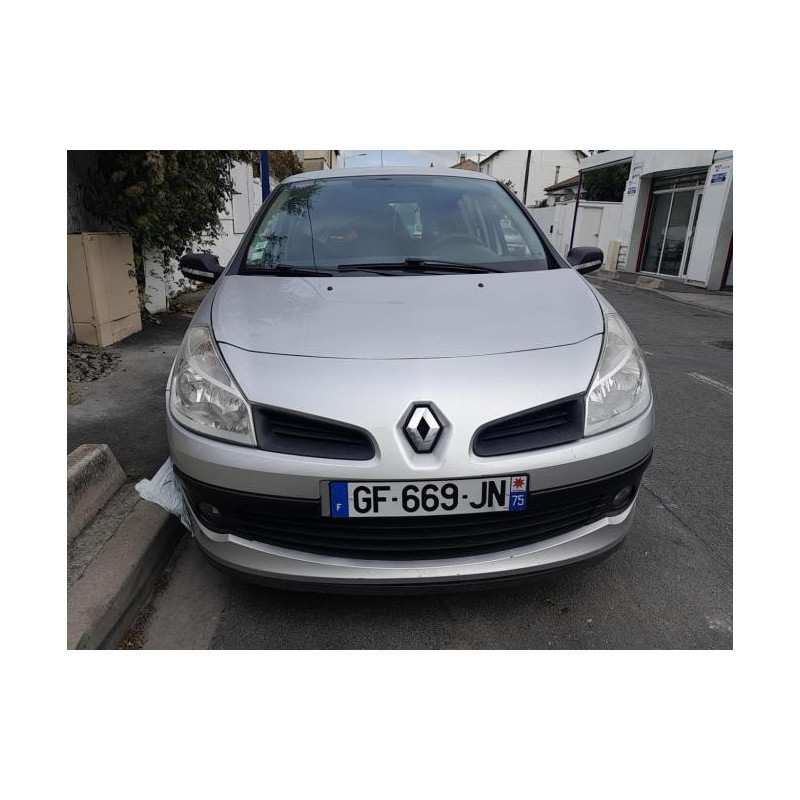 Boitier de prechauffage RENAULT CLIO 3 PHASE 1 d’occasion