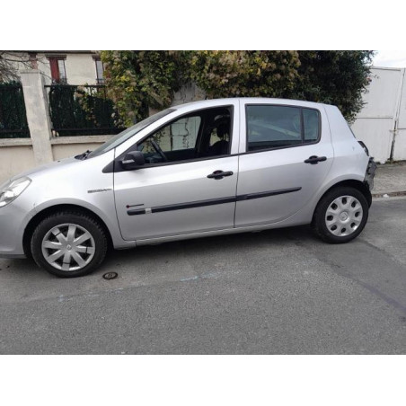 Boitier de prechauffage RENAULT CLIO 3 PHASE 1 d’occasion