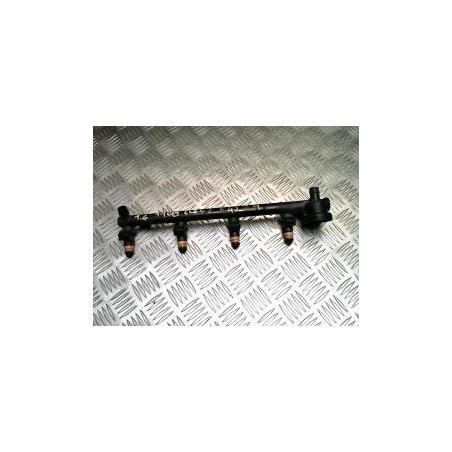 Rampe injection RENAULT CLIO 2 PHASE 2 d’occasion
