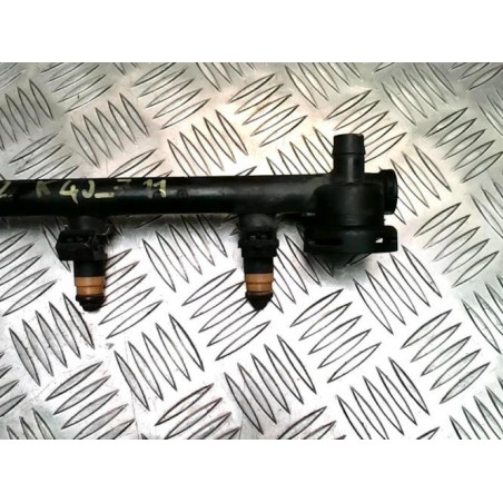 Rampe injection RENAULT CLIO 2 PHASE 2 d’occasion