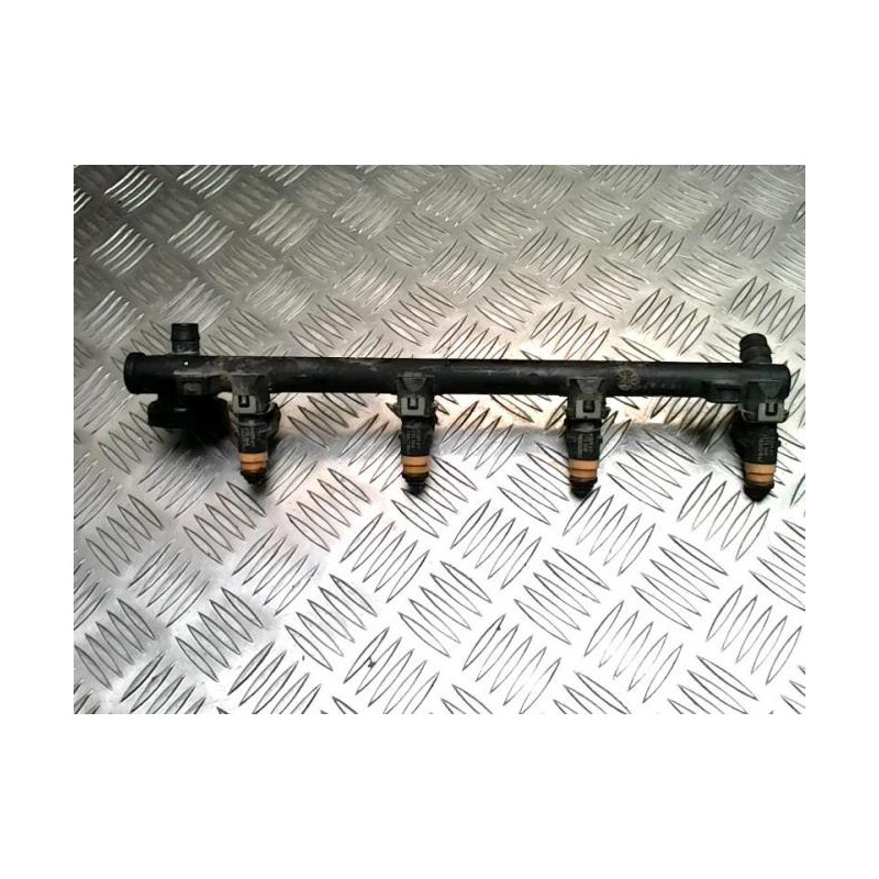 Rampe injection RENAULT CLIO 2 PHASE 2 d’occasion