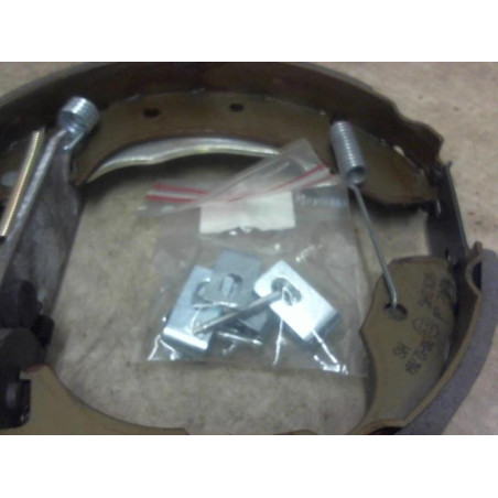 Kit de freins arriere FORD ESCORT 6 d’occasion