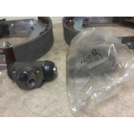 Kit de freins arriere FORD MONDEO 1 PHASE 1 d’occasion