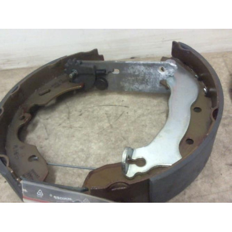 Kit de freins arriere FORD MONDEO 1 PHASE 1 d’occasion