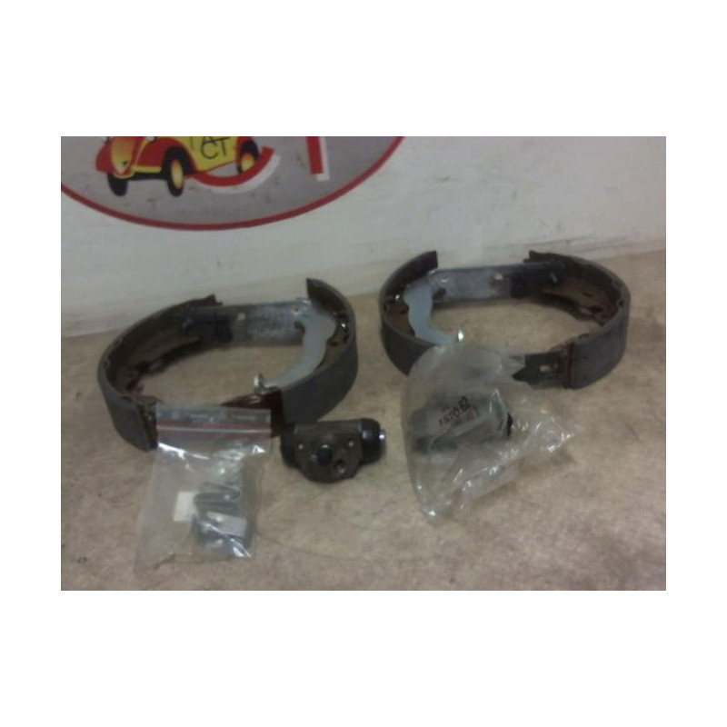 Kit de freins arriere FORD MONDEO 1 PHASE 1 d’occasion