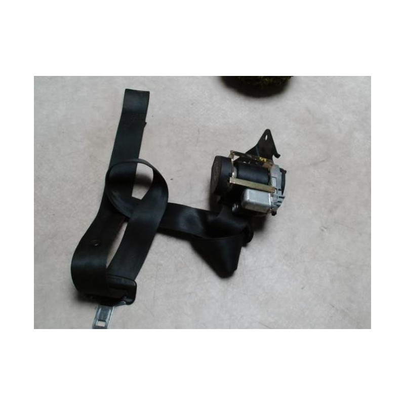 Ceinture avant droit PEUGEOT 307 PHASE 2 CABRIOLET d’occasion