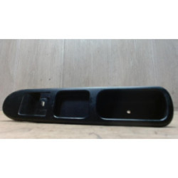 Interrupteur de leve vitre PEUGEOT 307 PHASE 1 d’occasion