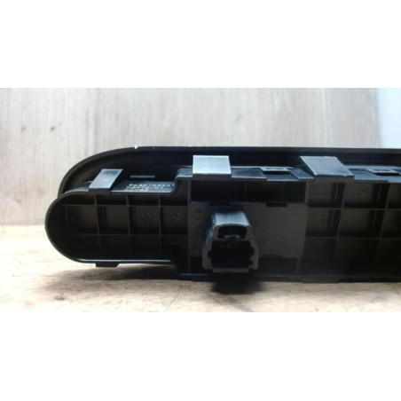 Interrupteur de leve vitre PEUGEOT 307 PHASE 1 d’occasion